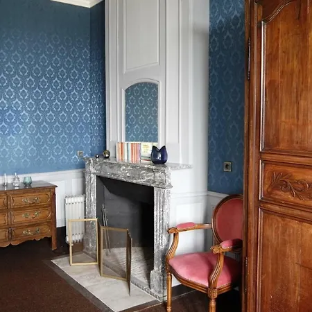 Chateau De Holiday home Villemorien