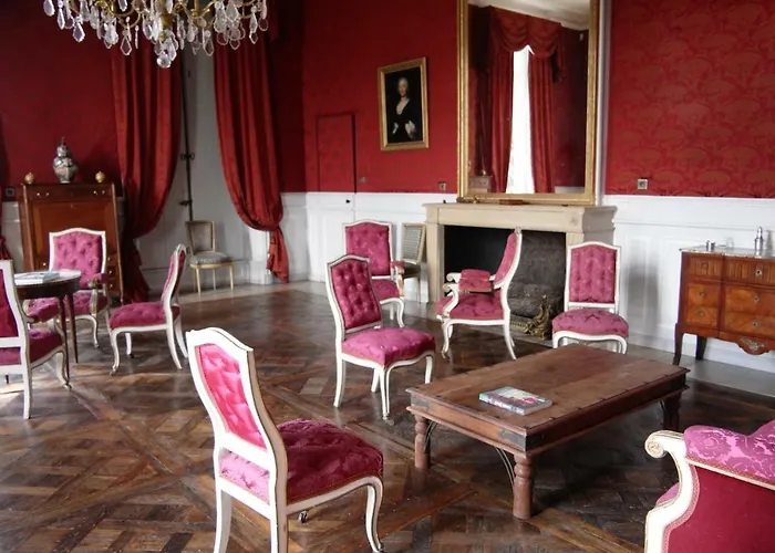 Chateau De * Villemorien