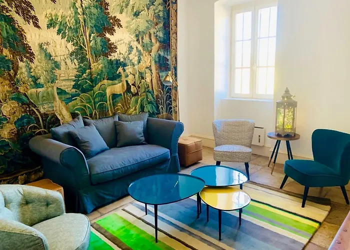 Chateau De Villemorien