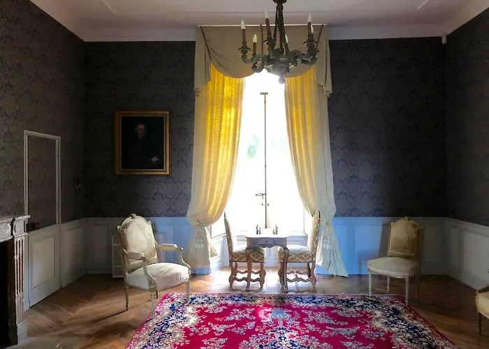 Chateau De בית נופש